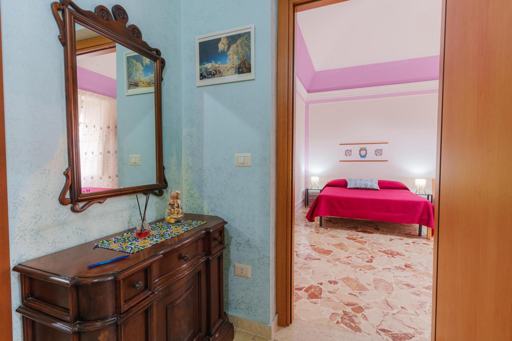 La Tricora Big House
